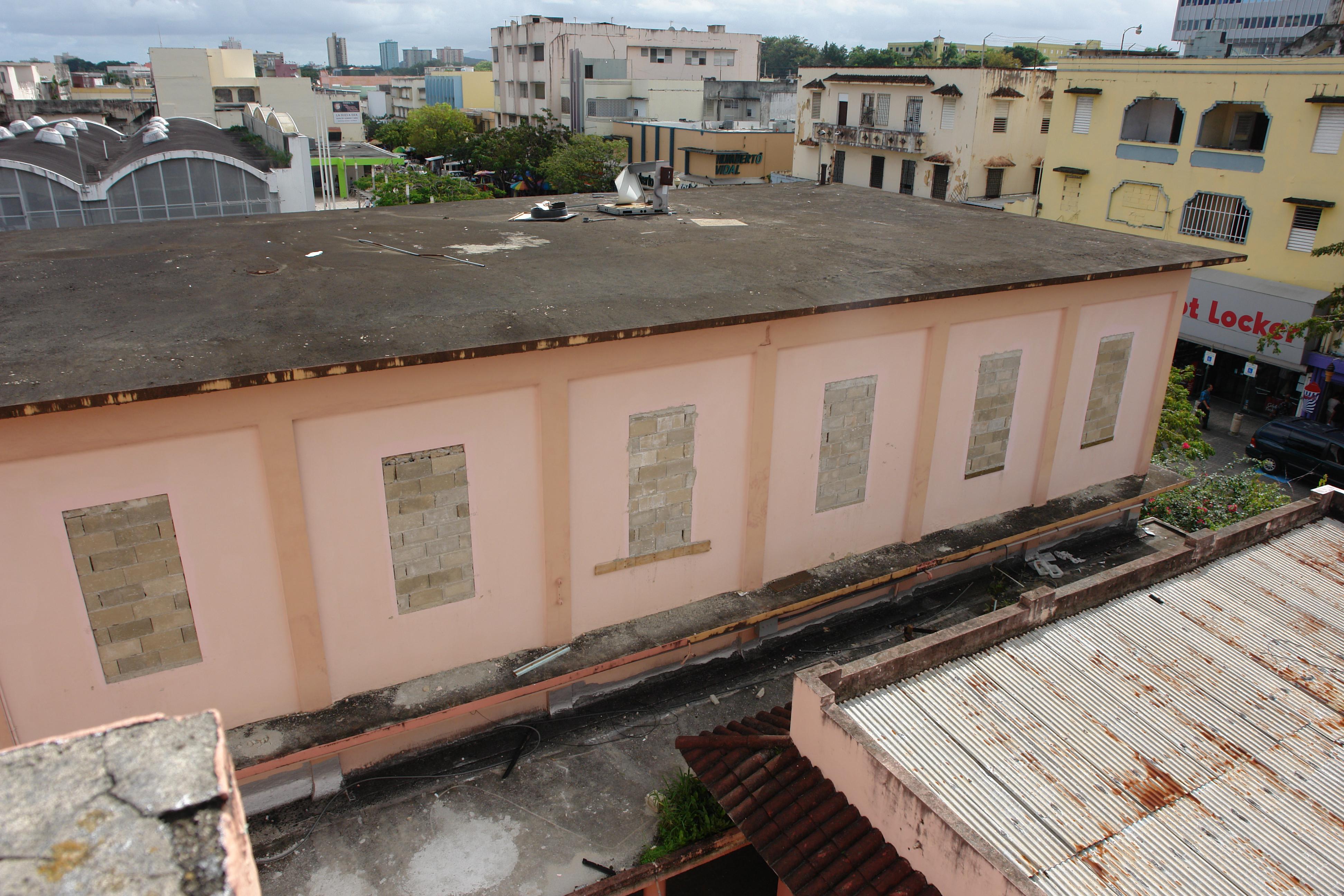 Colegio La Milagrosa - San Juan (Río Piedras) - 2011 00127